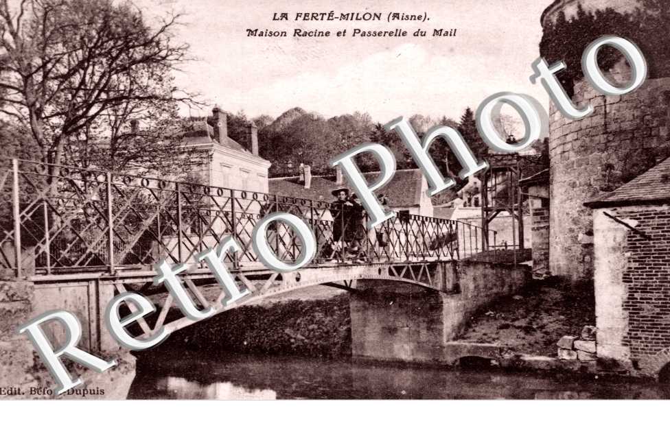 Maison Racine et Passerelle du Mail