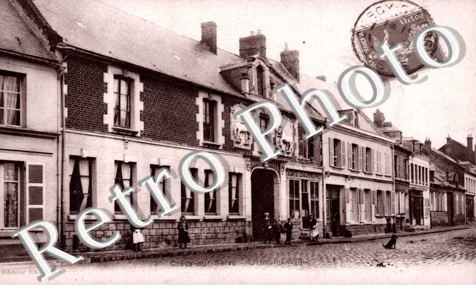 L'Hotel de Ville