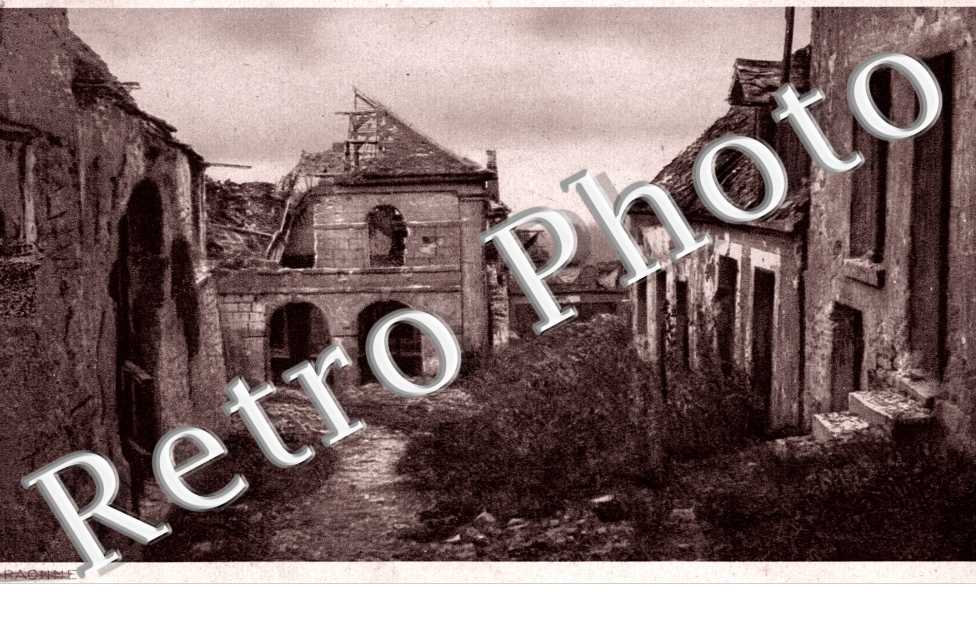 Les Maisons devastees