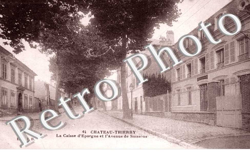 La Caisse d'Epargne et l'Avenue de Soissons