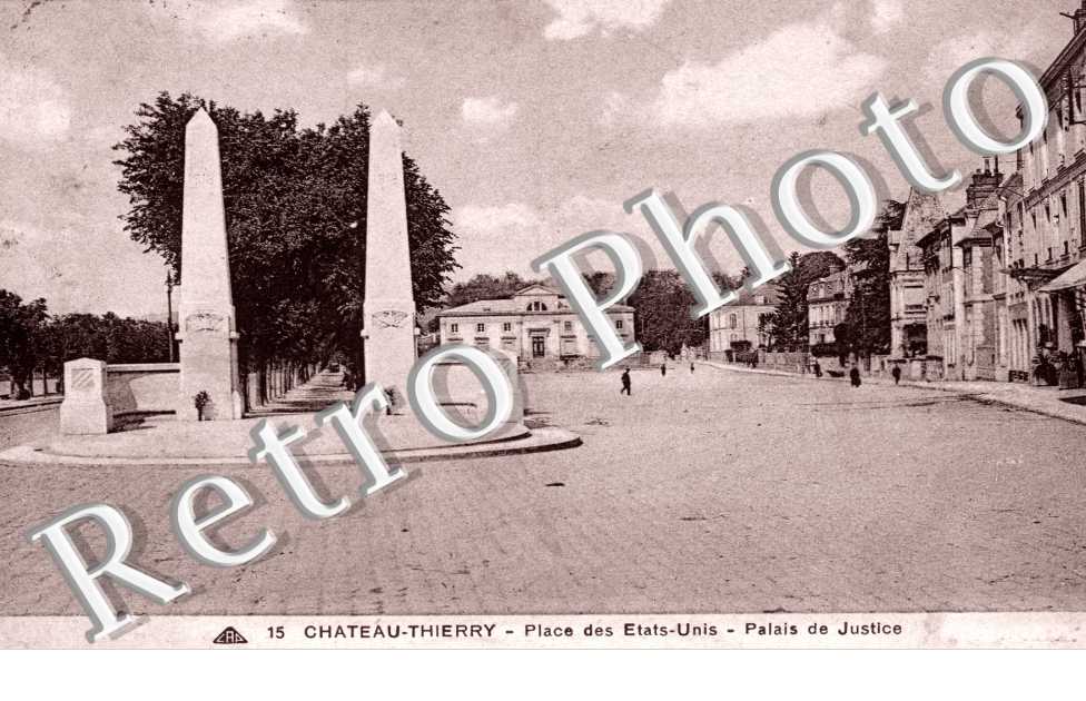 La Place des Etats Unis, Palais de Justice