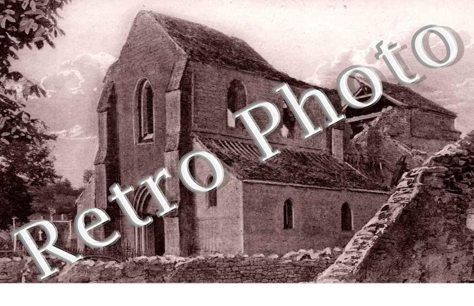 ( Les Ruines de l'Eglise)