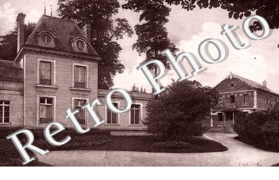 L'Entree du Chateau