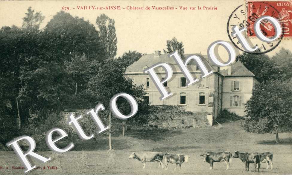 Vailly sur Aisne - Chateau de Vauxcelles - Vue sur la prairie