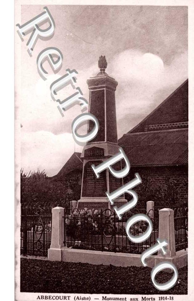 Monuments aux Morts