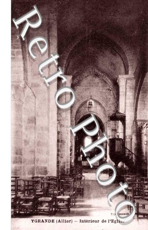 Interieur de l'Eglise