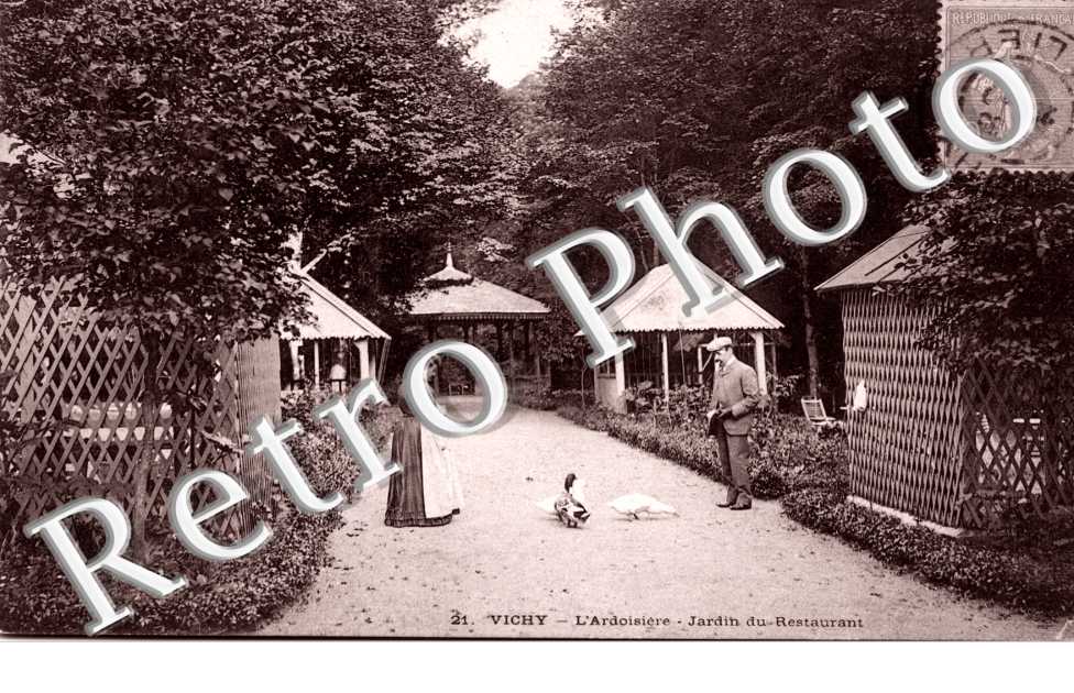 L'Ardoisiere Jardin du restaurant