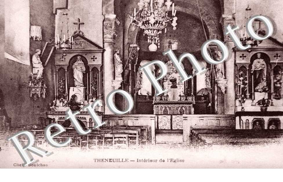 Interieur de l'Eglise