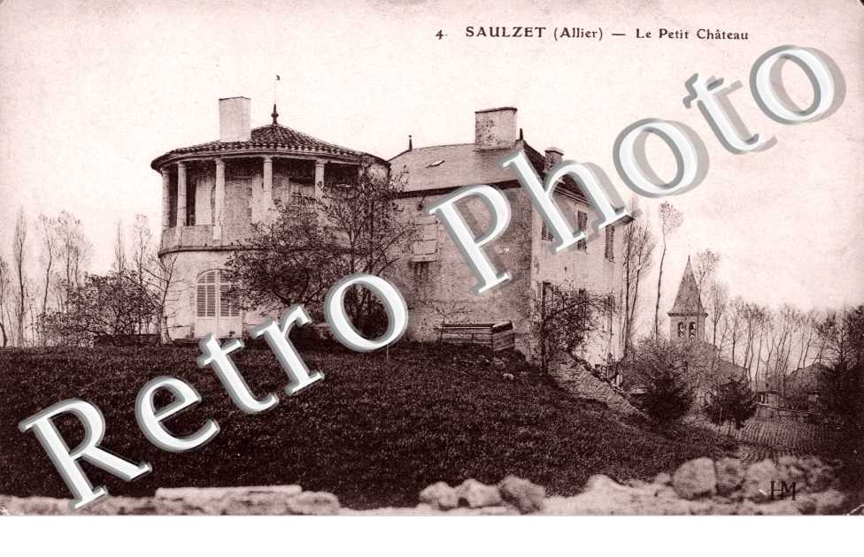 Le Petit Chateau