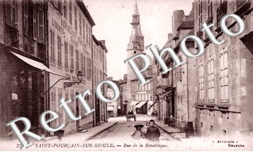 Saint-Pourcain-sur-Sioule, Rue de la Republique