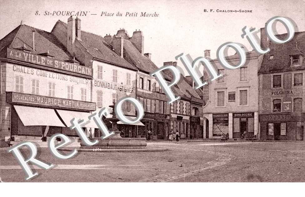 Saint-Pourcain-sur-Sioule, Place du Petit Marche