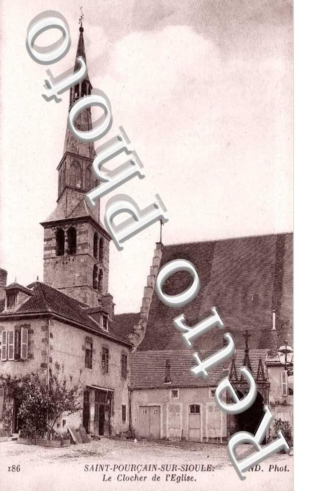 le clocher de l'église
