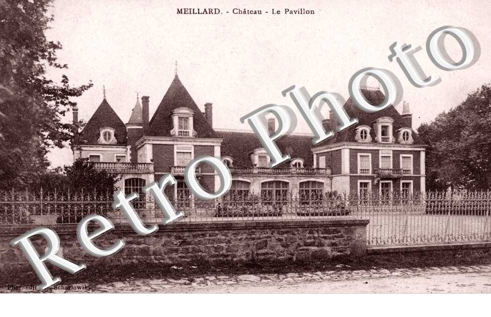 Chateau, Le Pavillon