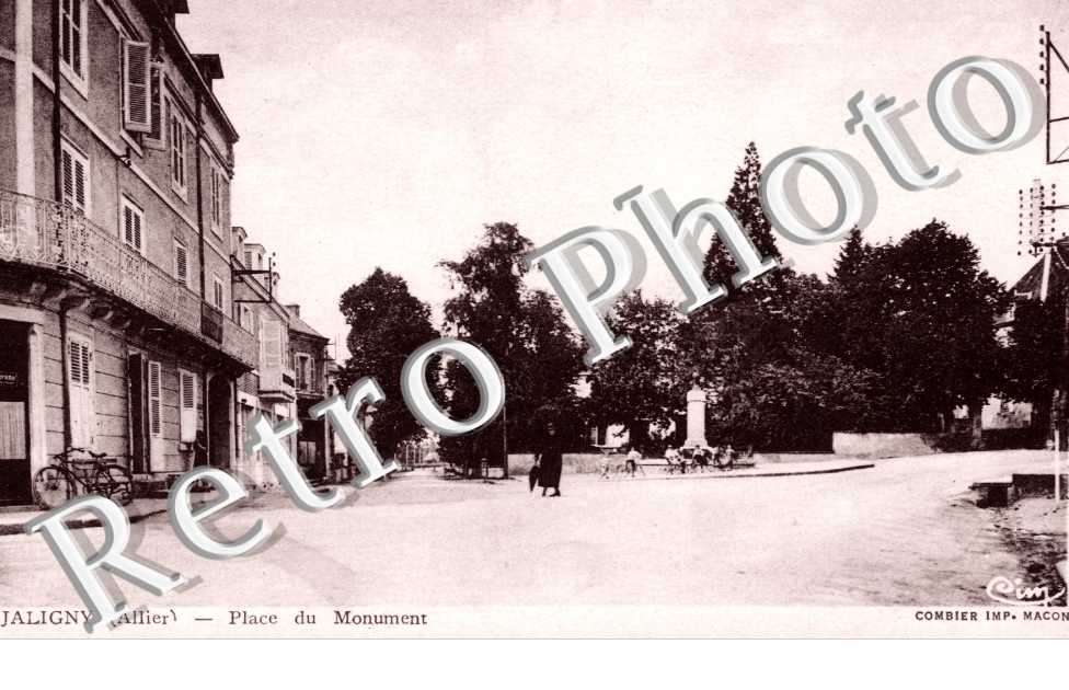 Place du Monument