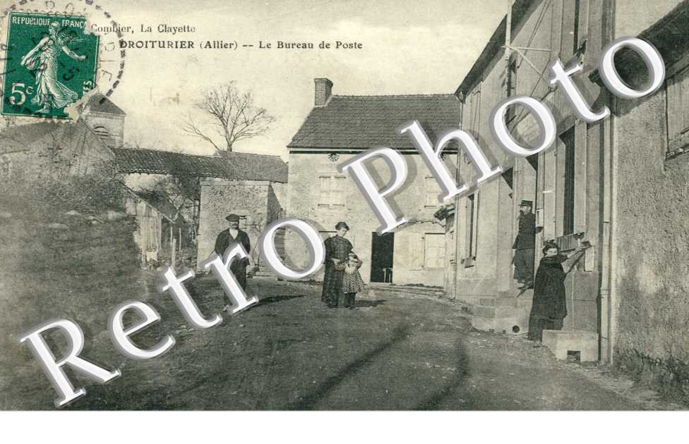 Le Bureau de Poste
