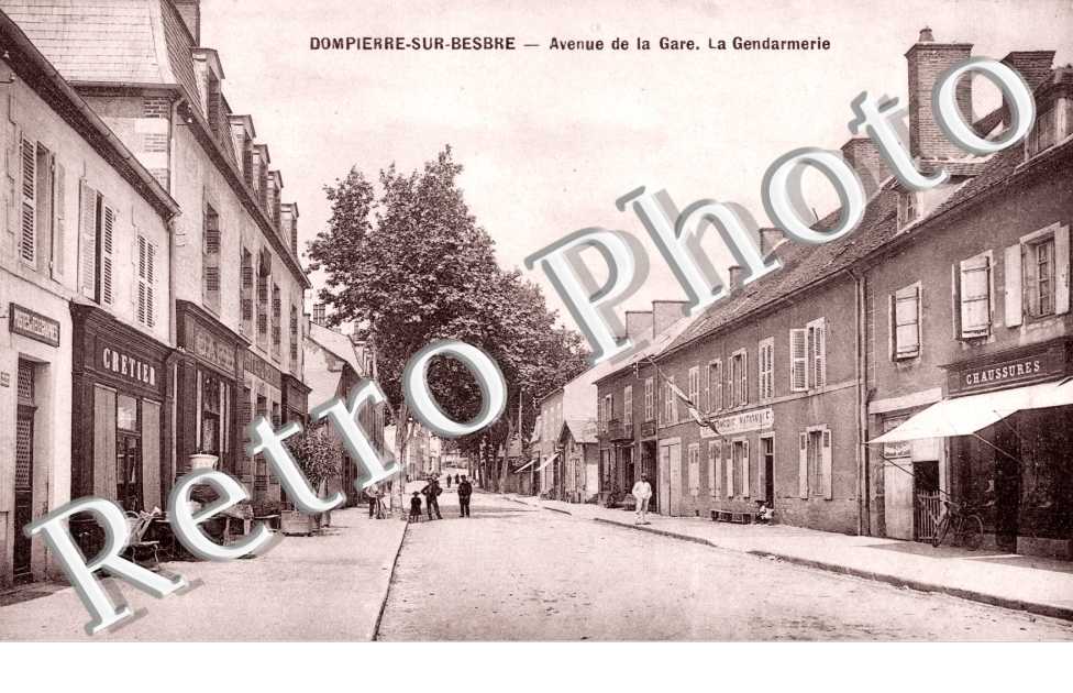 avenue de la gare La gendarmerie