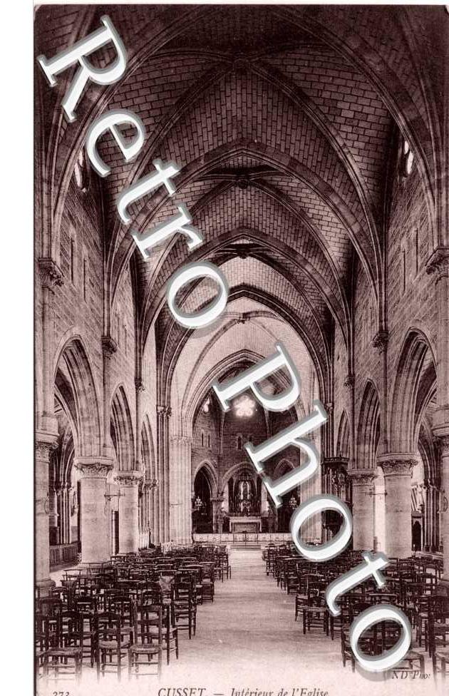 Interieur de l'Eglise