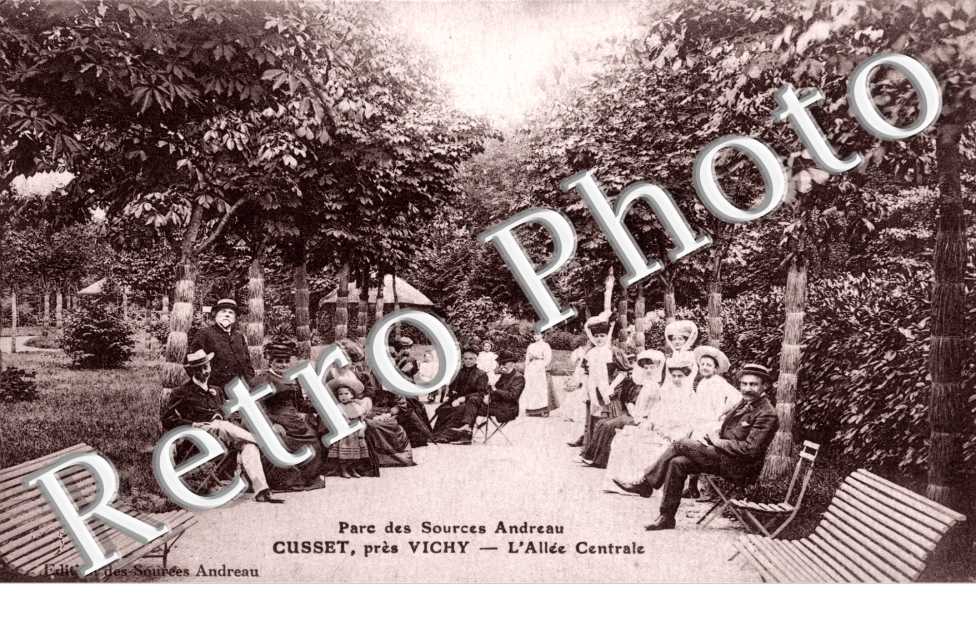 Parc des Sources Andreau l'allee centrale