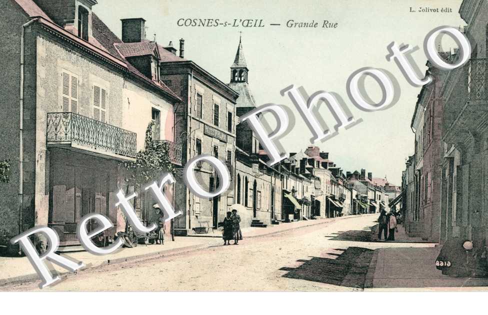 Cosne sur L'oeil -  grande rue  