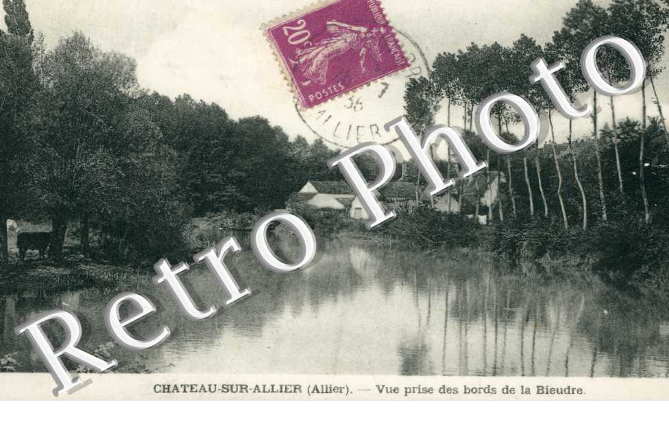 Vue prise des bords de la Bieudre