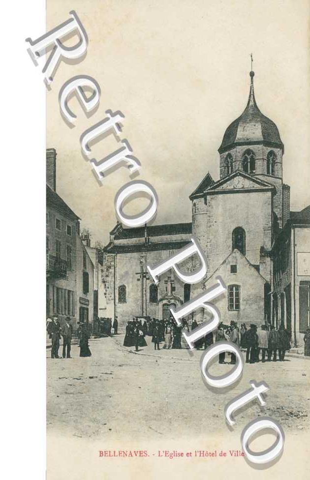 L'Eglise et l'Hotel de Ville