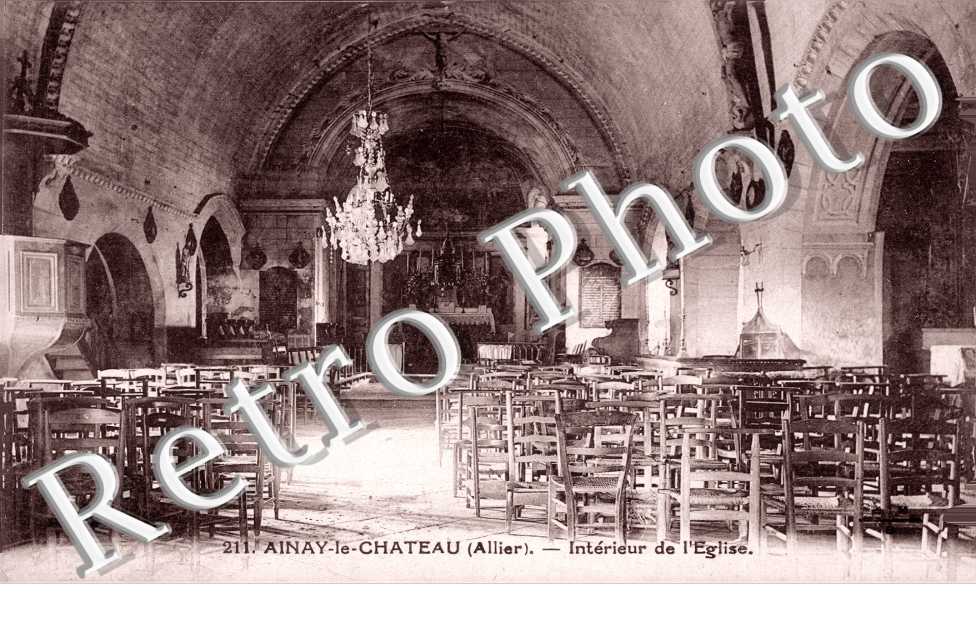 Interieur de l'eglise