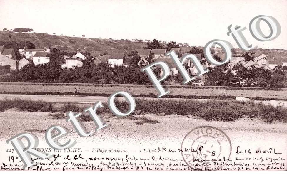Village d'Abrest
