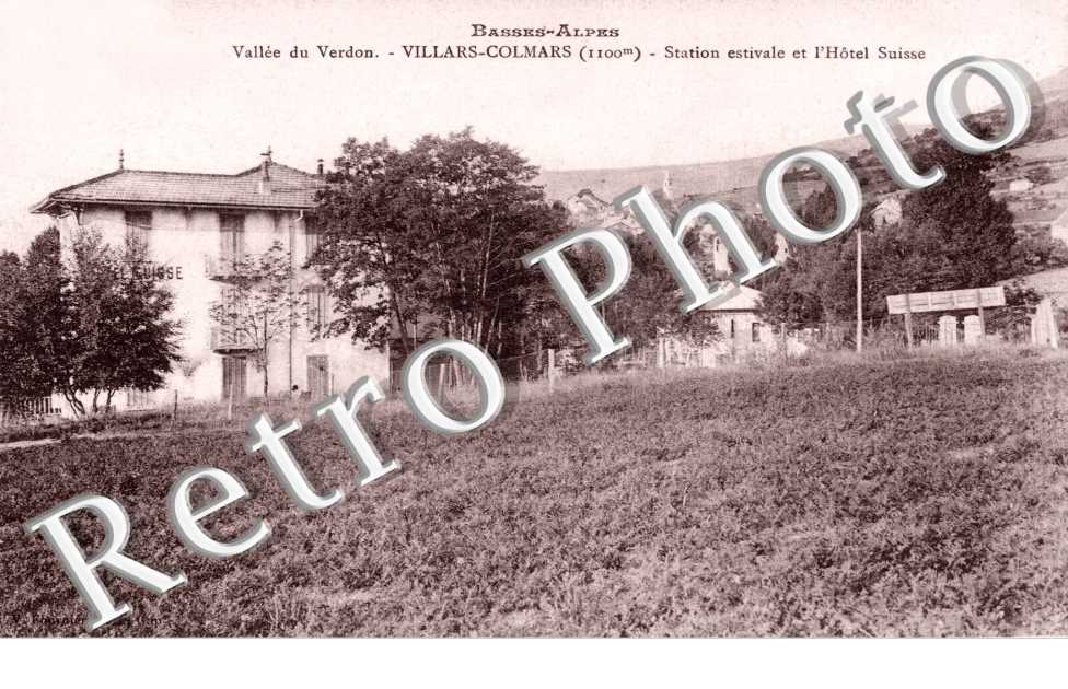 station estivale et l'hotel suisse