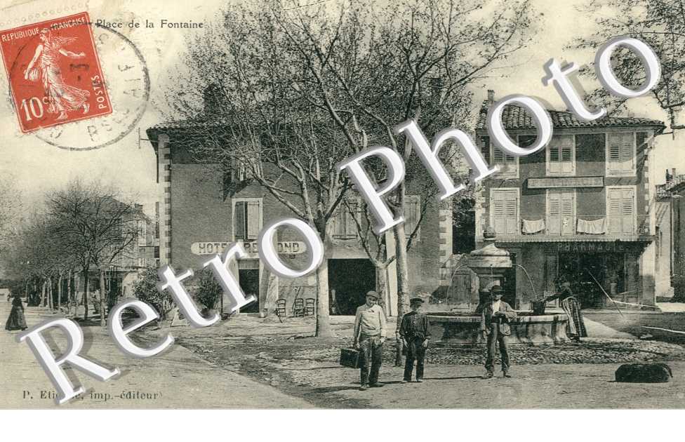 Place De la Fontaine