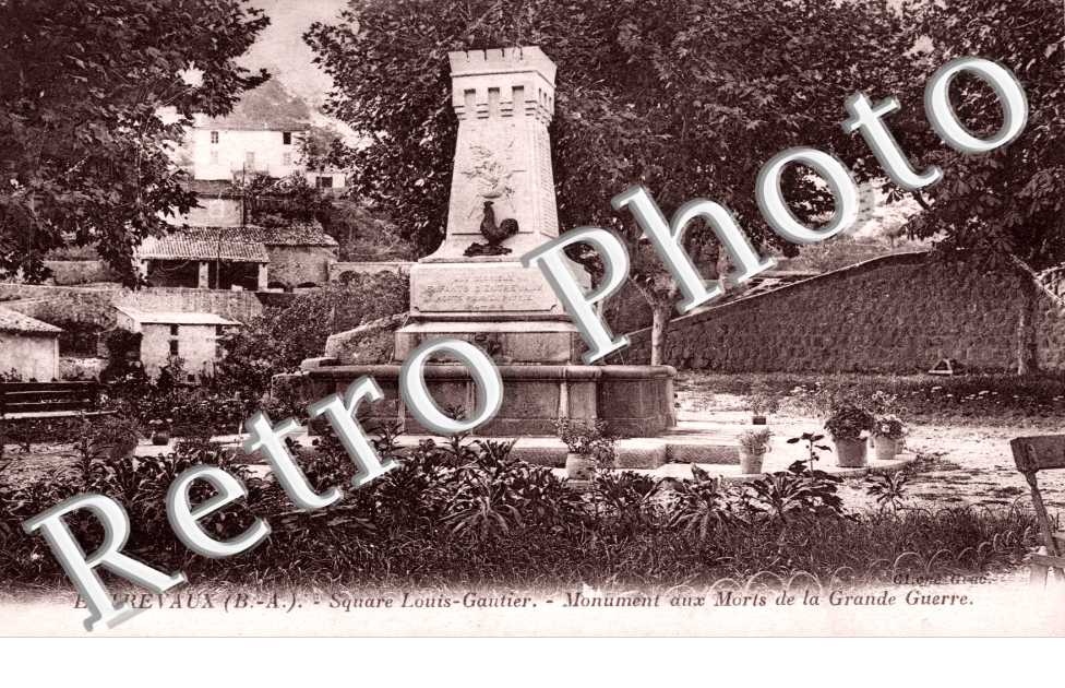 Square Louis Gautier - monument aux morts