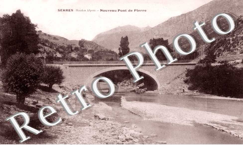 Nouveau pont de pierre