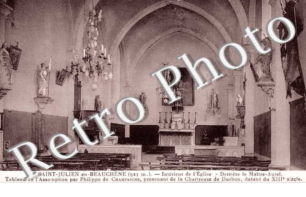 Interieur de l'eglise