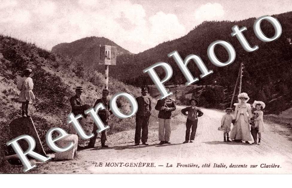 la frontiere , cote Italie, descente sur Claviere