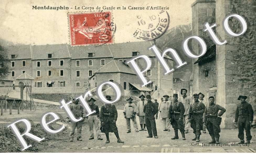 Le Corps de Garde et la Caserne d'Artillerie