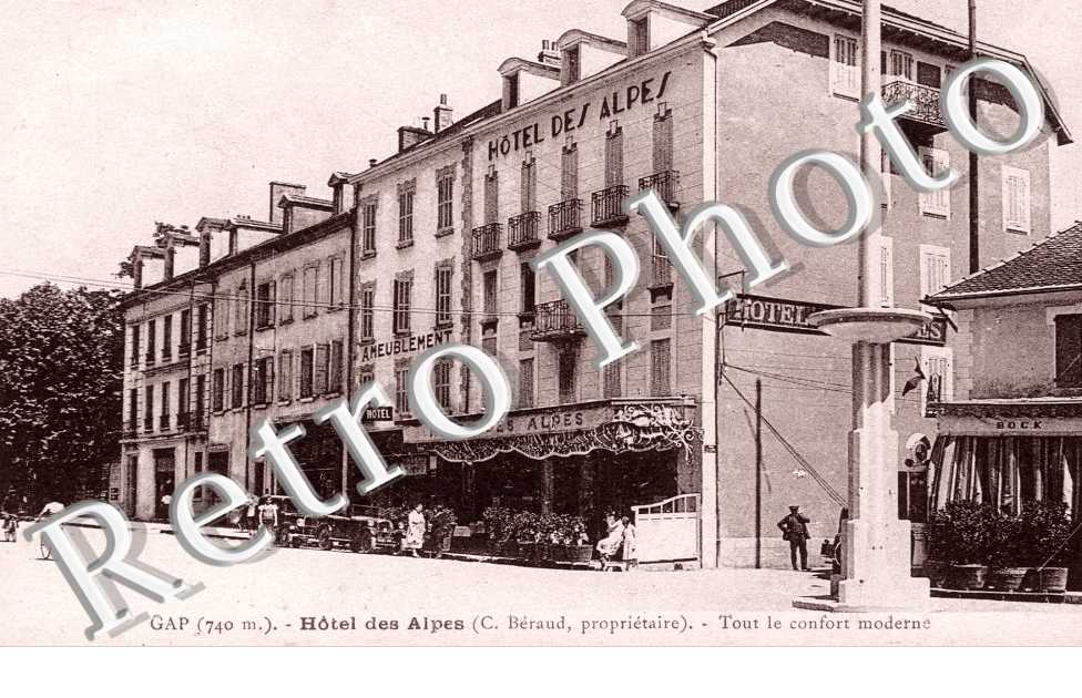 Hotel des Alpes
