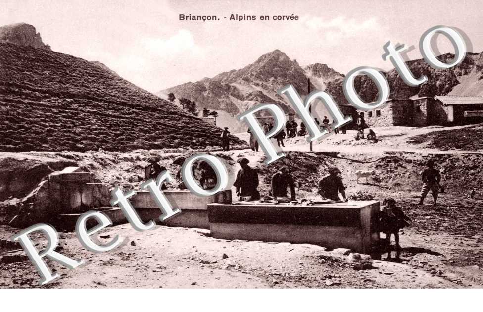 Alpins en corvee