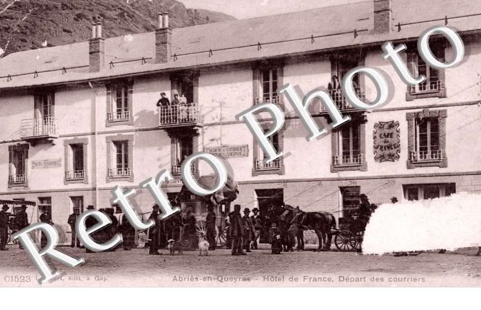 Hotel de France, Depart des Courriers