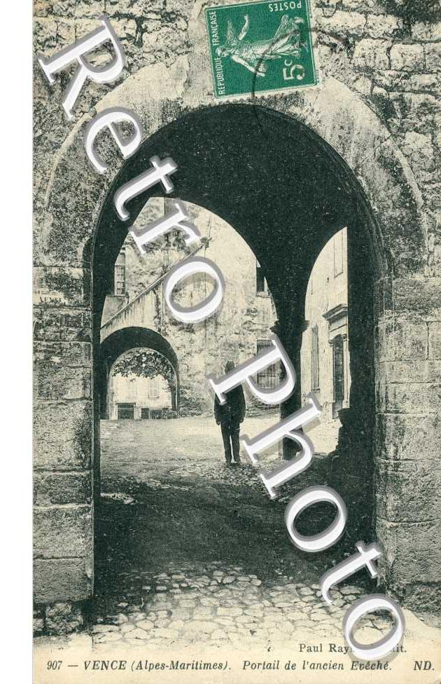 Portail de l'ancien eveche