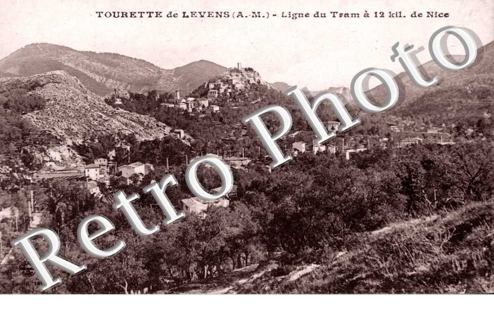 vue generale - Ligne de tram à 12 Km de Nice