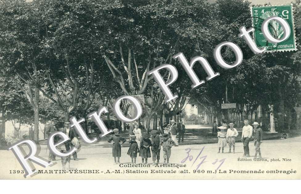 Station estivale - Promenade ombragee