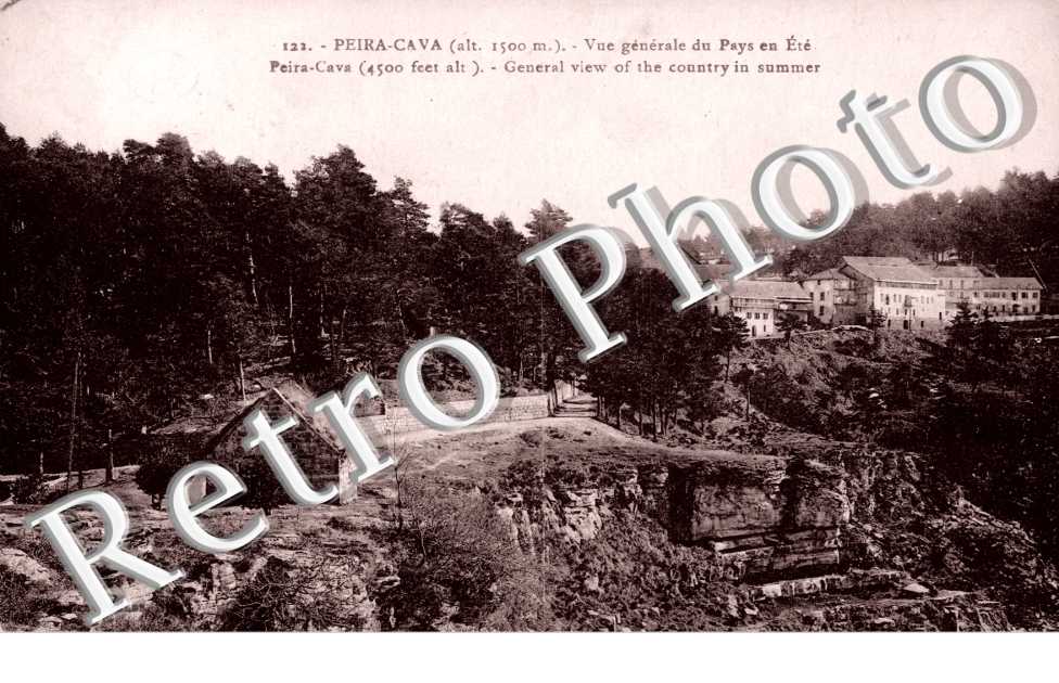 vue generale du pays en ete
