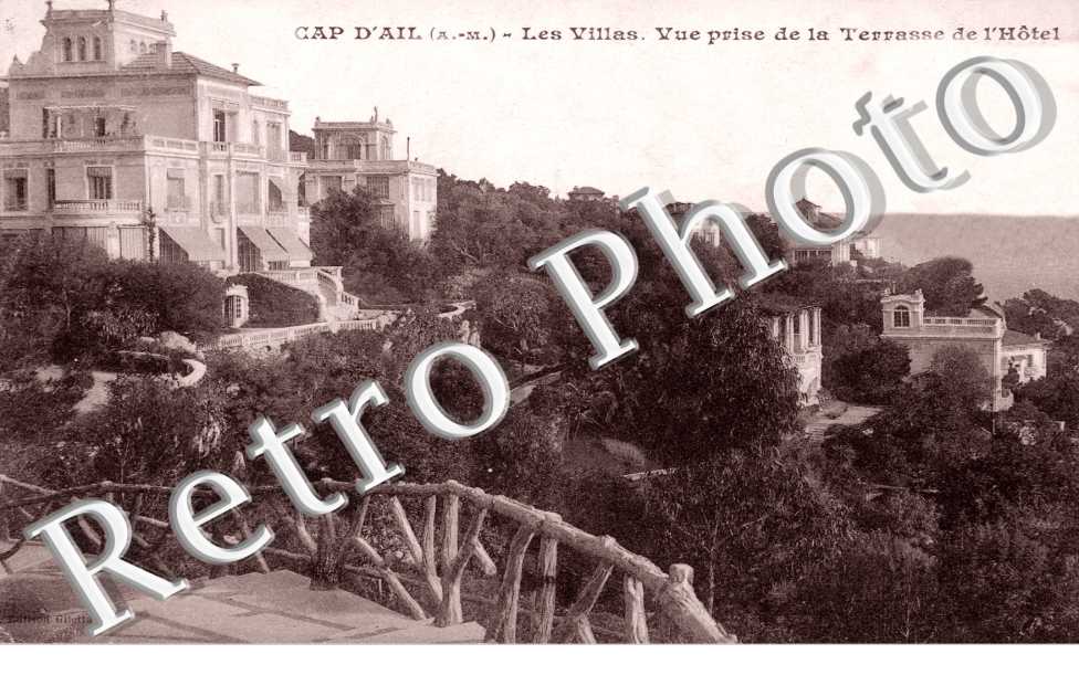 les villas - vue prise de la terrasse de l'hotel