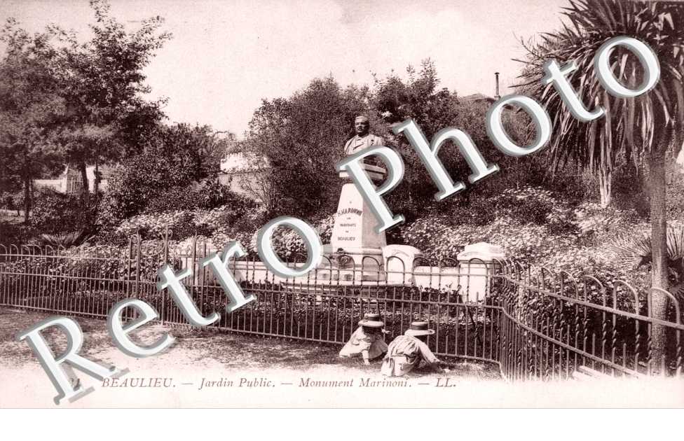 monument Marioni - jardin public