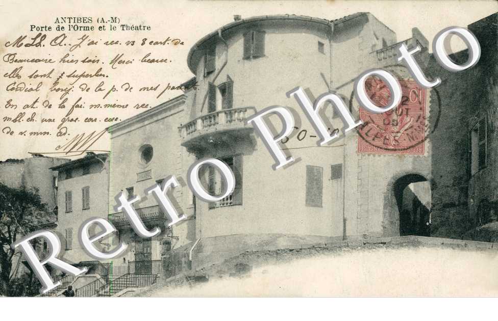 Porte de l'Orme et le theatre