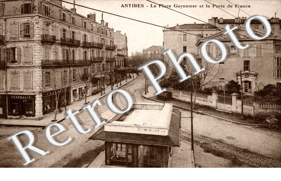 La Place Guynemer et la Porte de France