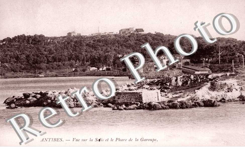 Vue sur la solis et le phare de la Garoupe