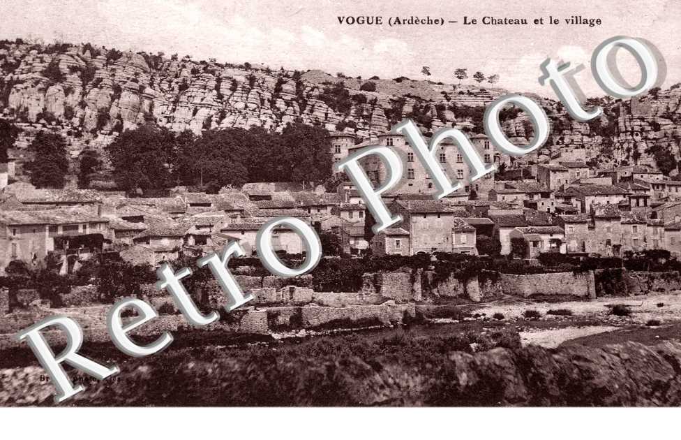 Le Chateau et le Village