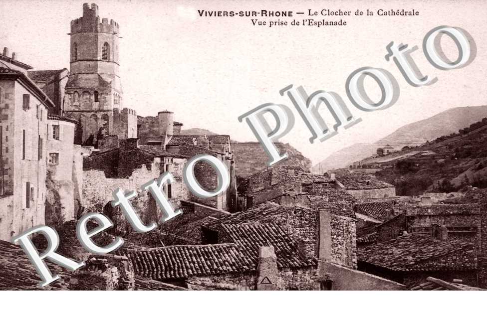 le Clocher de la Cathedrale, Vue prise de l'Esplanade