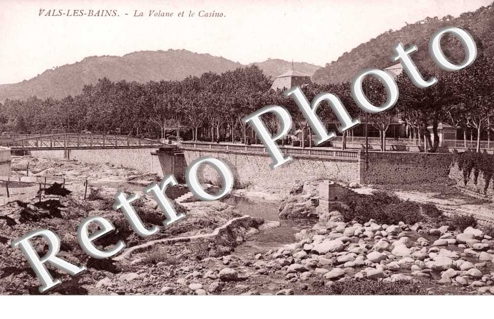Vals-les-Bains, la Volane et le Casino