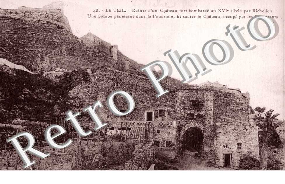 ruines d'un chateau Fort bombarde par Richelieu
